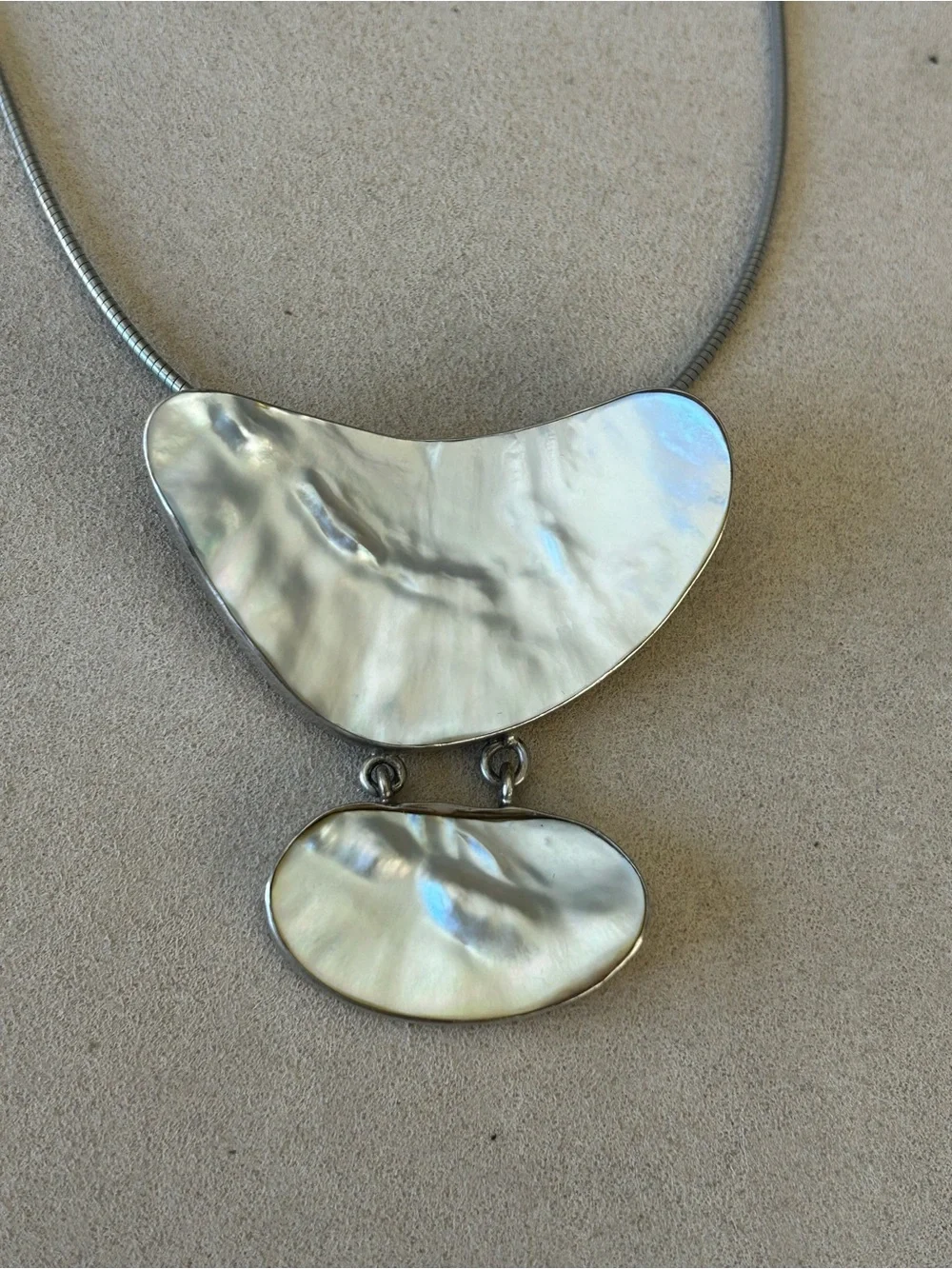 Natural Mother-of-Pearl Silver-Tone Pendant set in 925 Sterling - Picture 1 of 7